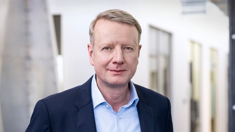 Martin Müller-Elschner - Chairman of the Executive Board of IVU Traffic Technologies AG