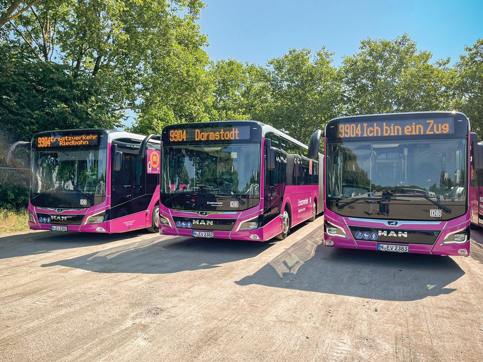 Modernising The Riedbahn DB SEV Relies On Replacement Transport Modernising The Riedbahn DB SEV Relies On Replacement Transport