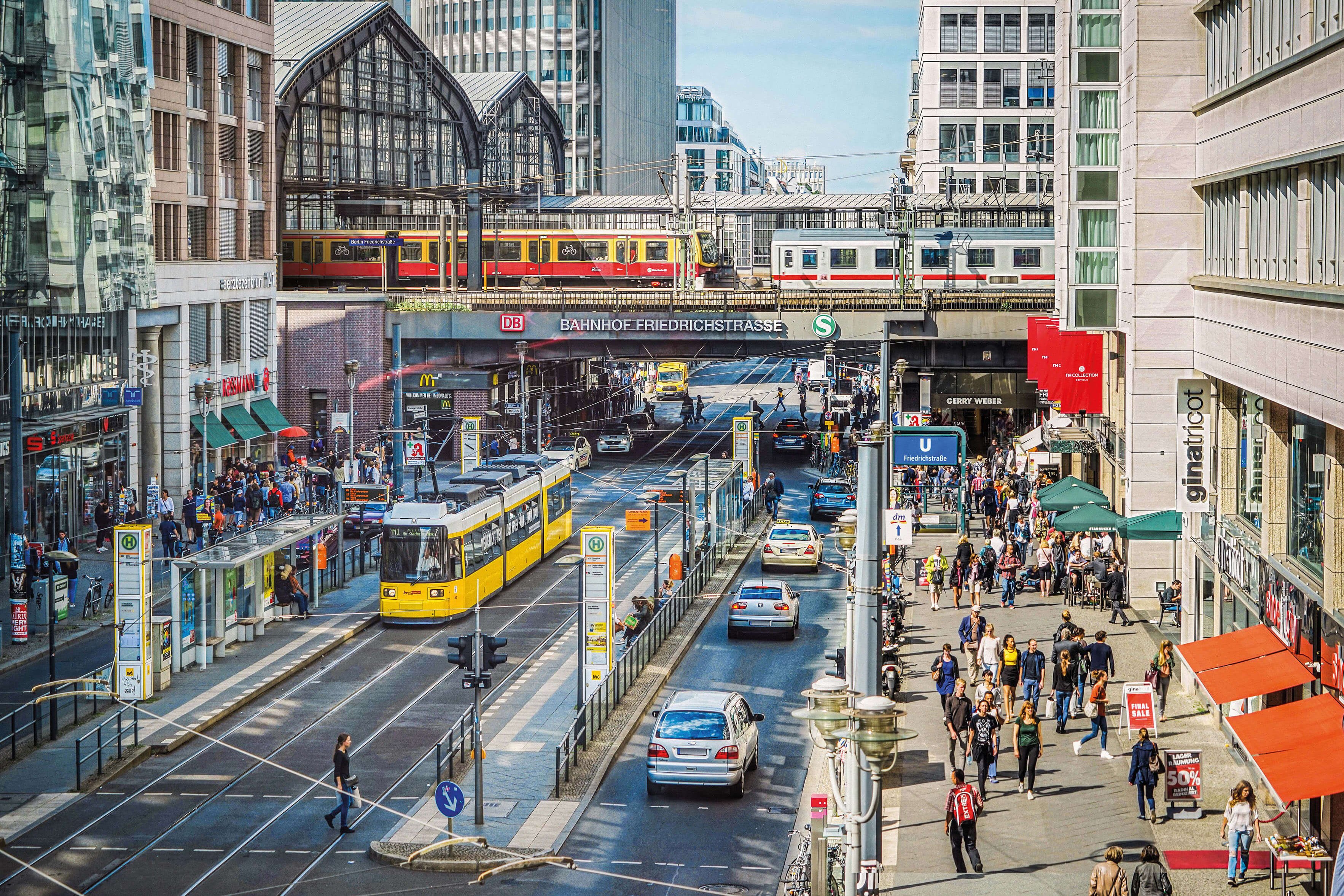 Optimization Algorithms for Transport Operators