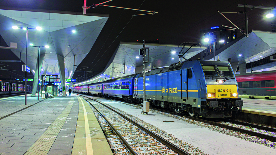 MÁV start train at the station in Budapest