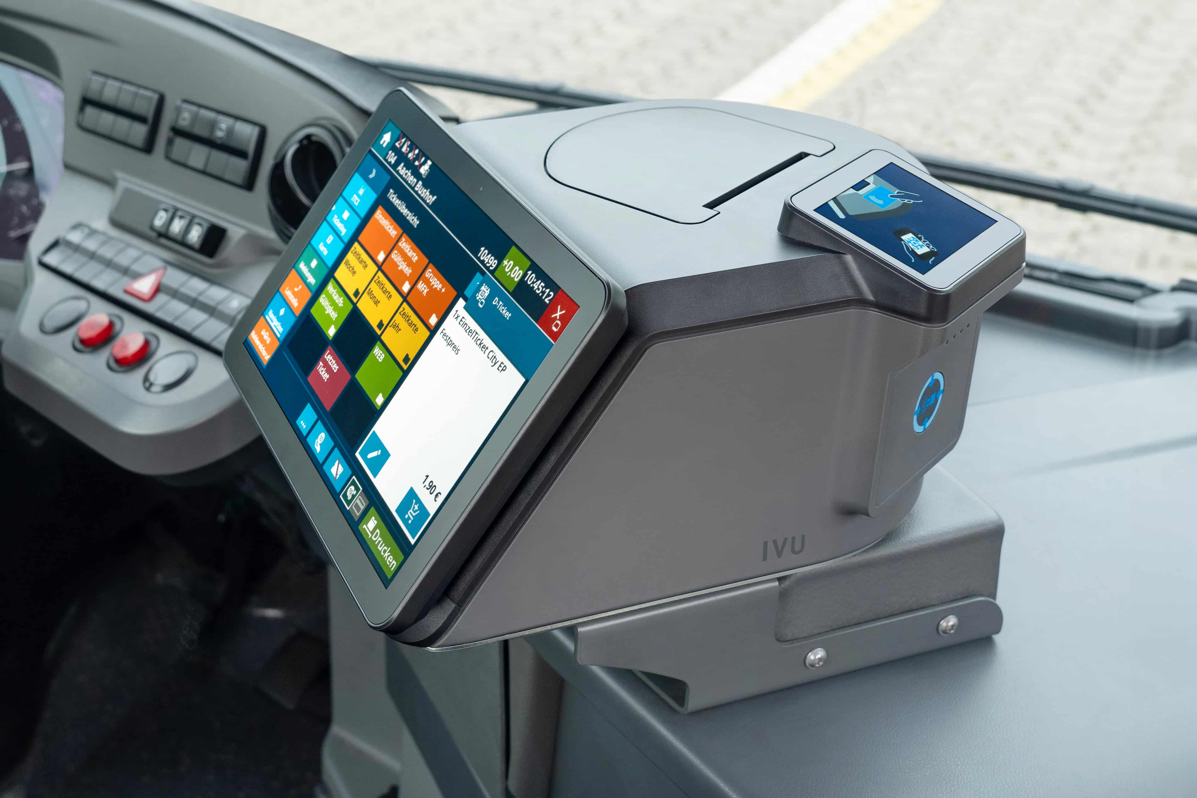 Betriebssteuerung von Bordrechnersoftware – IVU.cockpit