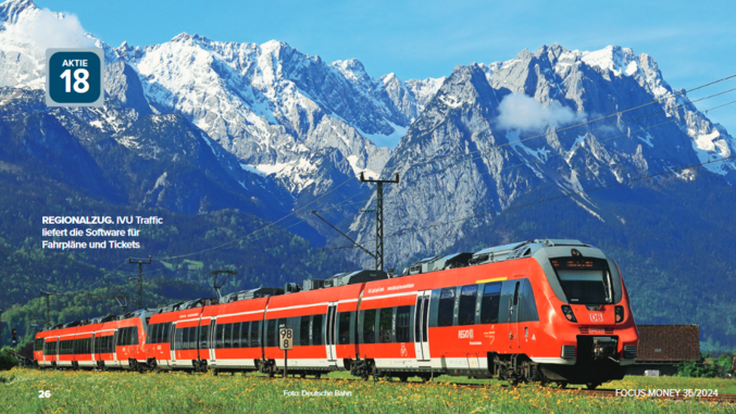 DB Regio-Zug fährt vor einer Alpenkulisse